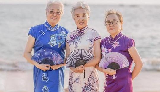 漸進(jìn)多焦鏡的原理與應(yīng)用，3個光區(qū)，看遠(yuǎn)近只需一副
