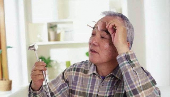 美麗島多焦鏡：近視老花困擾我5年了，有沒(méi)有一種眼鏡可解決